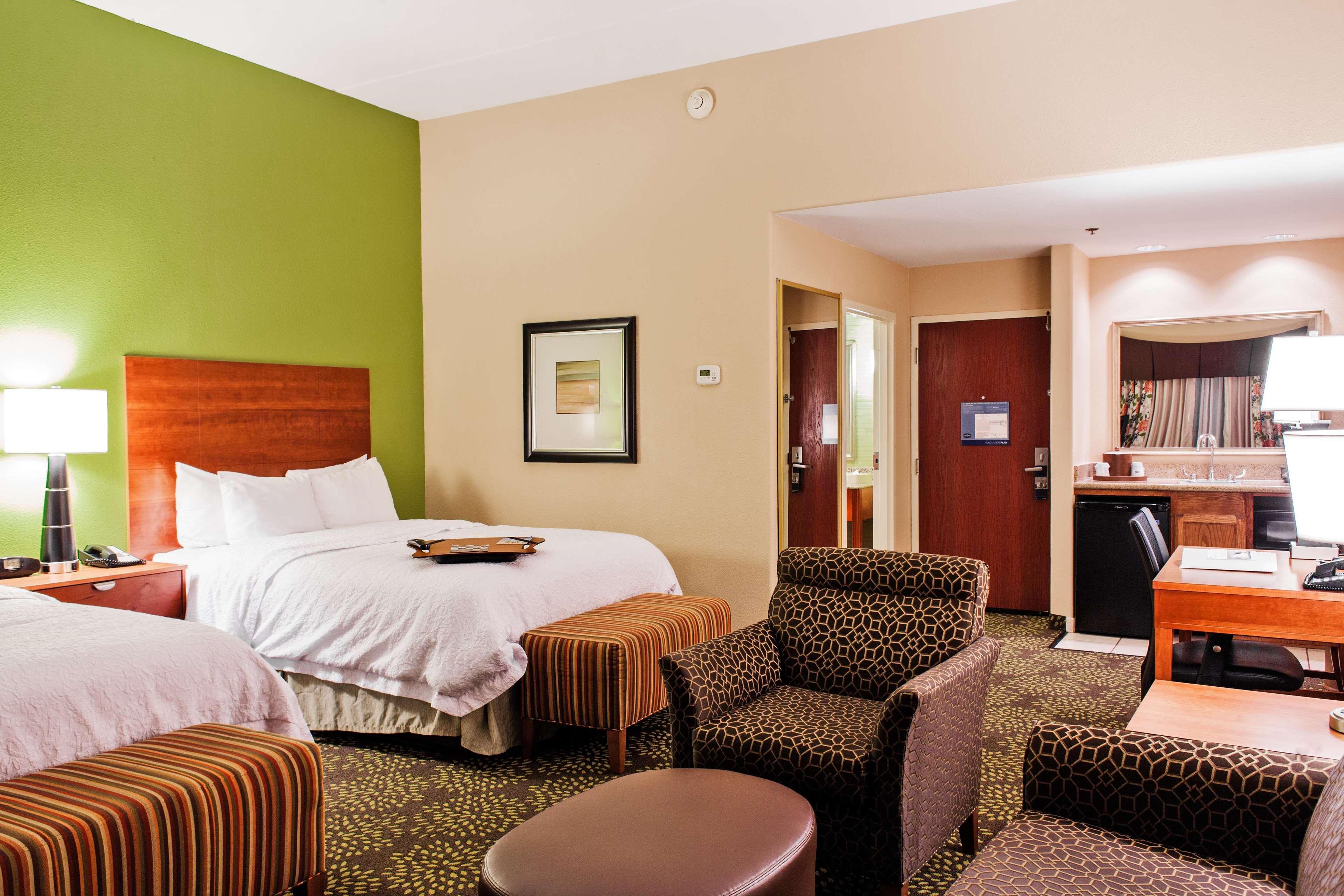 Hampton Inn & Suites Harlingen Exterior photo
