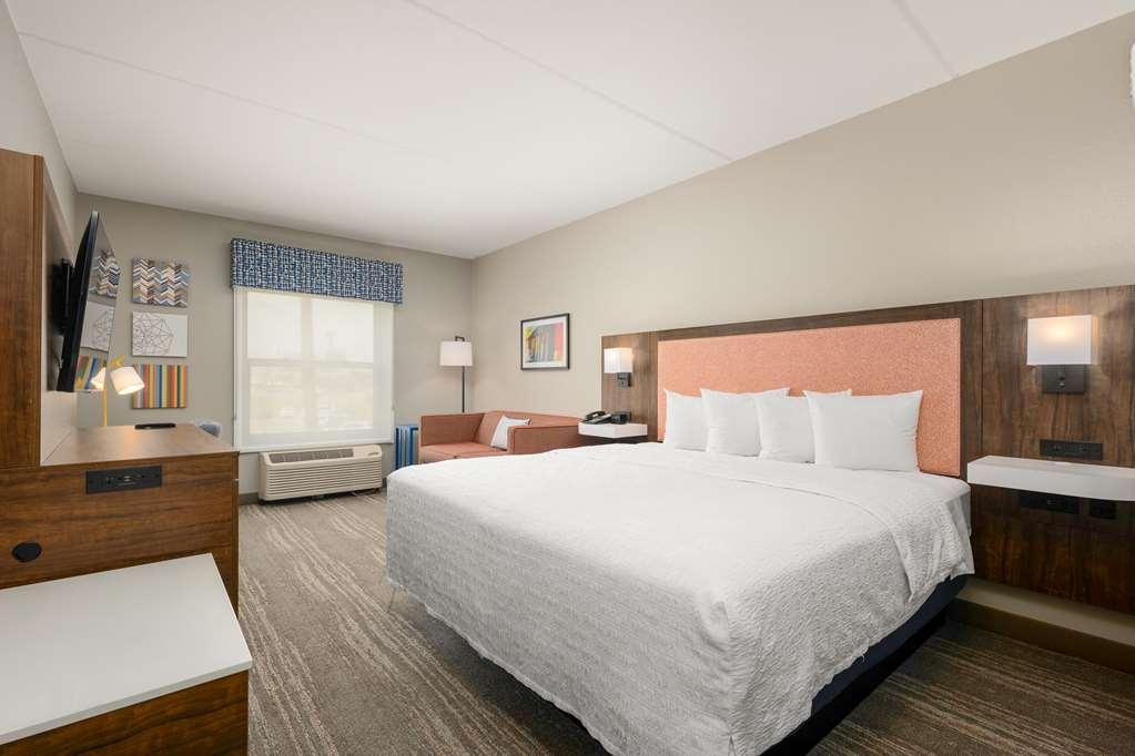 Hampton Inn & Suites Harlingen Room photo