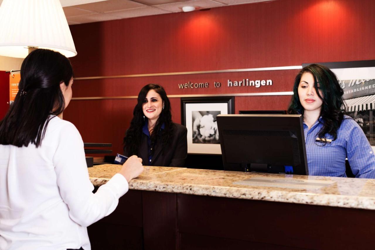 Hampton Inn & Suites Harlingen Exterior photo