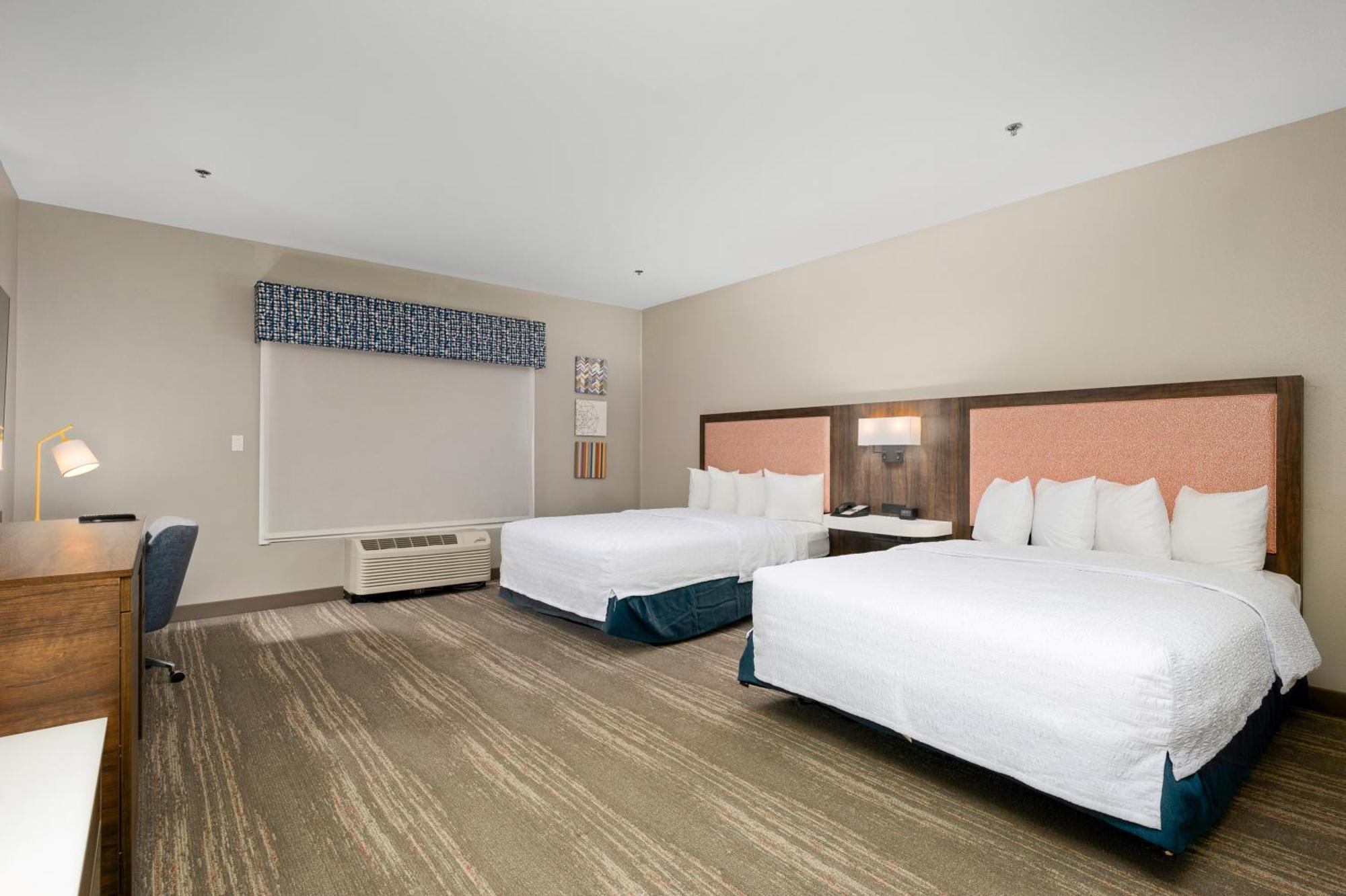 Hampton Inn & Suites Harlingen Exterior photo